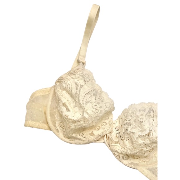 Victoria's Secret Other - Vintage Victorias Secret Lace Bra 32B Butter Yellow Mesh Underwire 90s NWT USA